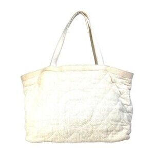 CHANEL White Leather Logo Shoulder Bag
